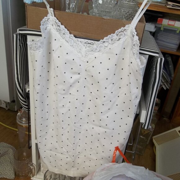 Spaghetti strap tank top, size L-XL - Picture 1 of 1